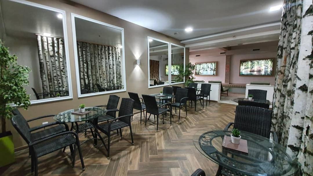 Hotel Royal Spa Banja Koviljača Buitenkant foto