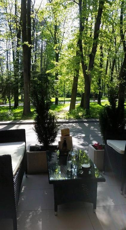 Hotel Royal Spa Banja Koviljača Buitenkant foto